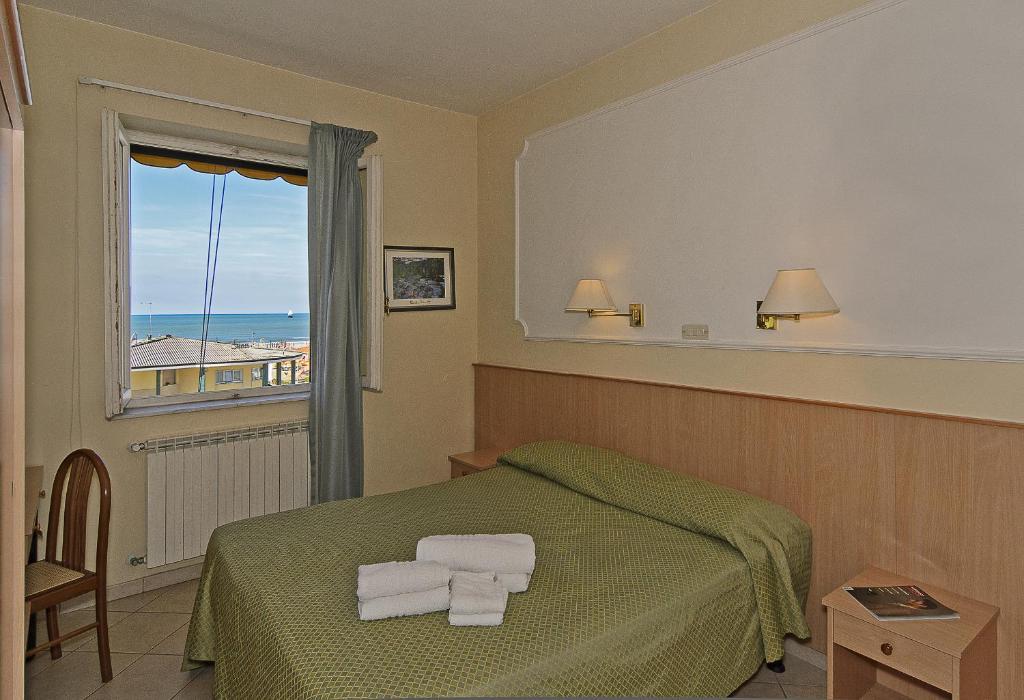 Hotel Bahia Viareggio Habitación foto